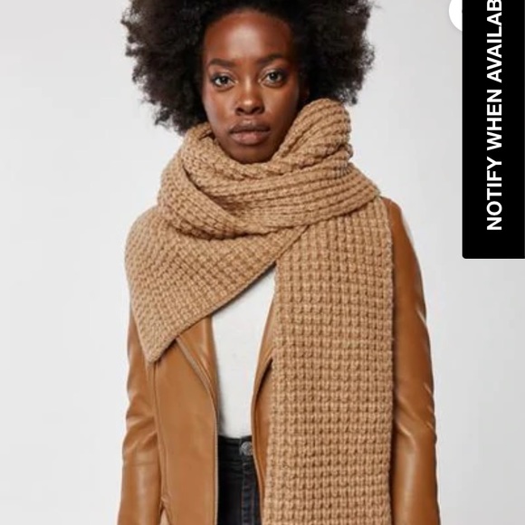 Mackage Kylie Tan Leather Moto Jacket with Removable Belt - NWT - Colour: Camel - Picture 2 of 12